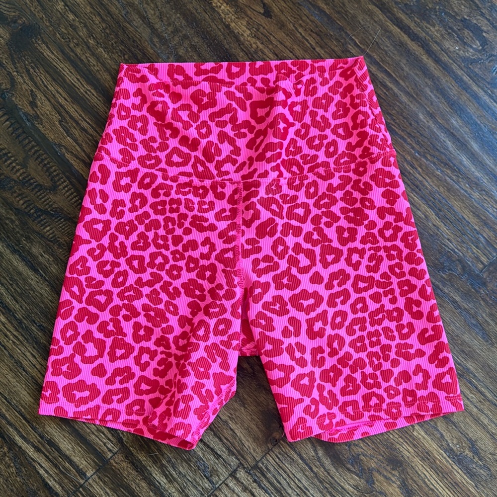 Beach riot leopard biker short